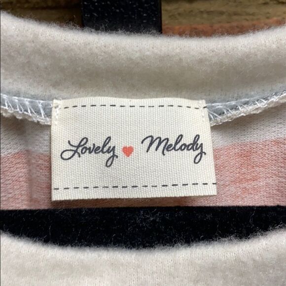 Lovely Melody Striped L/S Crew Neck Tunic - Picture 4 of 6